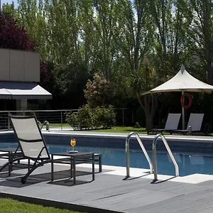 ac-hotel-sant-cugat-by-marriott.catalonia-hotels.com/